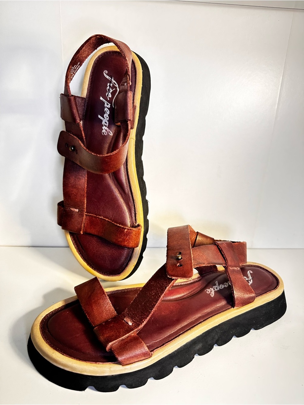 Free People women’s Brown Leather Platform Strap Sandals New